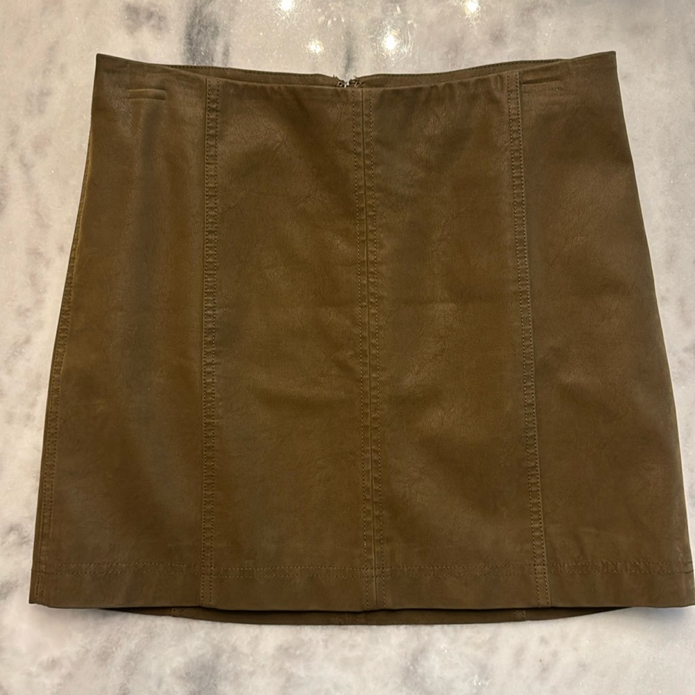 Free People Chestnut brown/ olive faux leather Skirt size 12